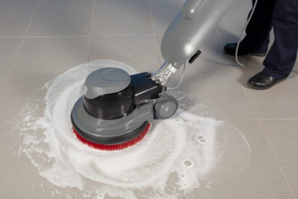 Doczyszczanie posadzek