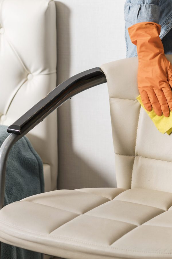 Czyszczenie tapicerki meblowej